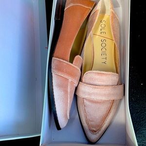 Sole society velvet loafers size 10